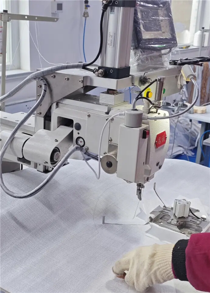 Ultrasonic cutting for FIBC fabric